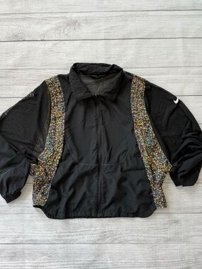 Nike Icon Clash Running Jacket Mesh Sheer Panels Reflective Packable Sz M Price: